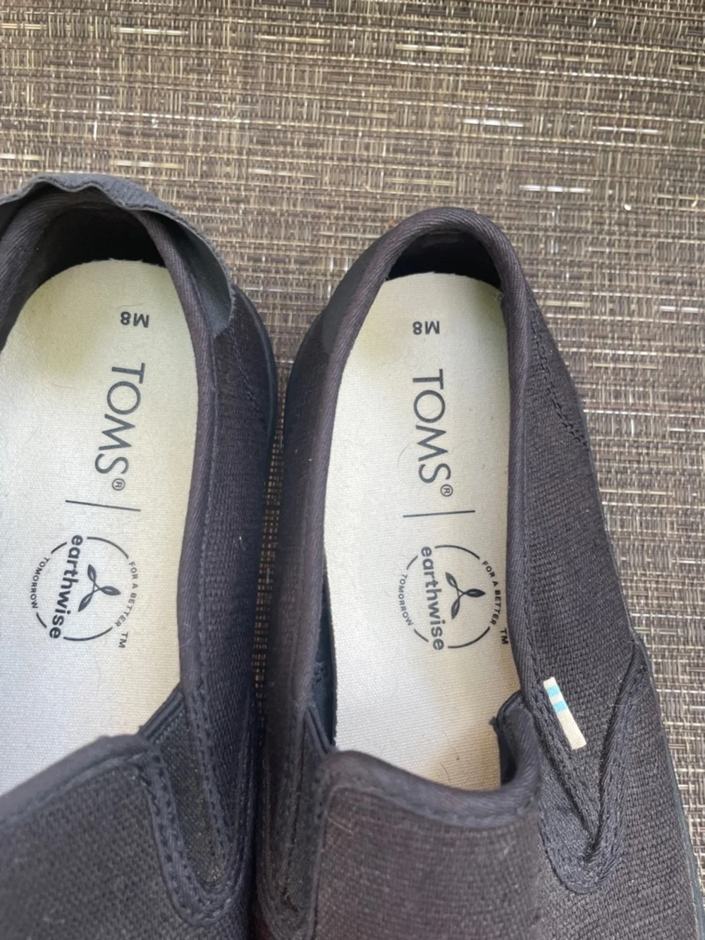 TOMS Men's Baja slip-on canvas sneakers  - Very Nice Condition!